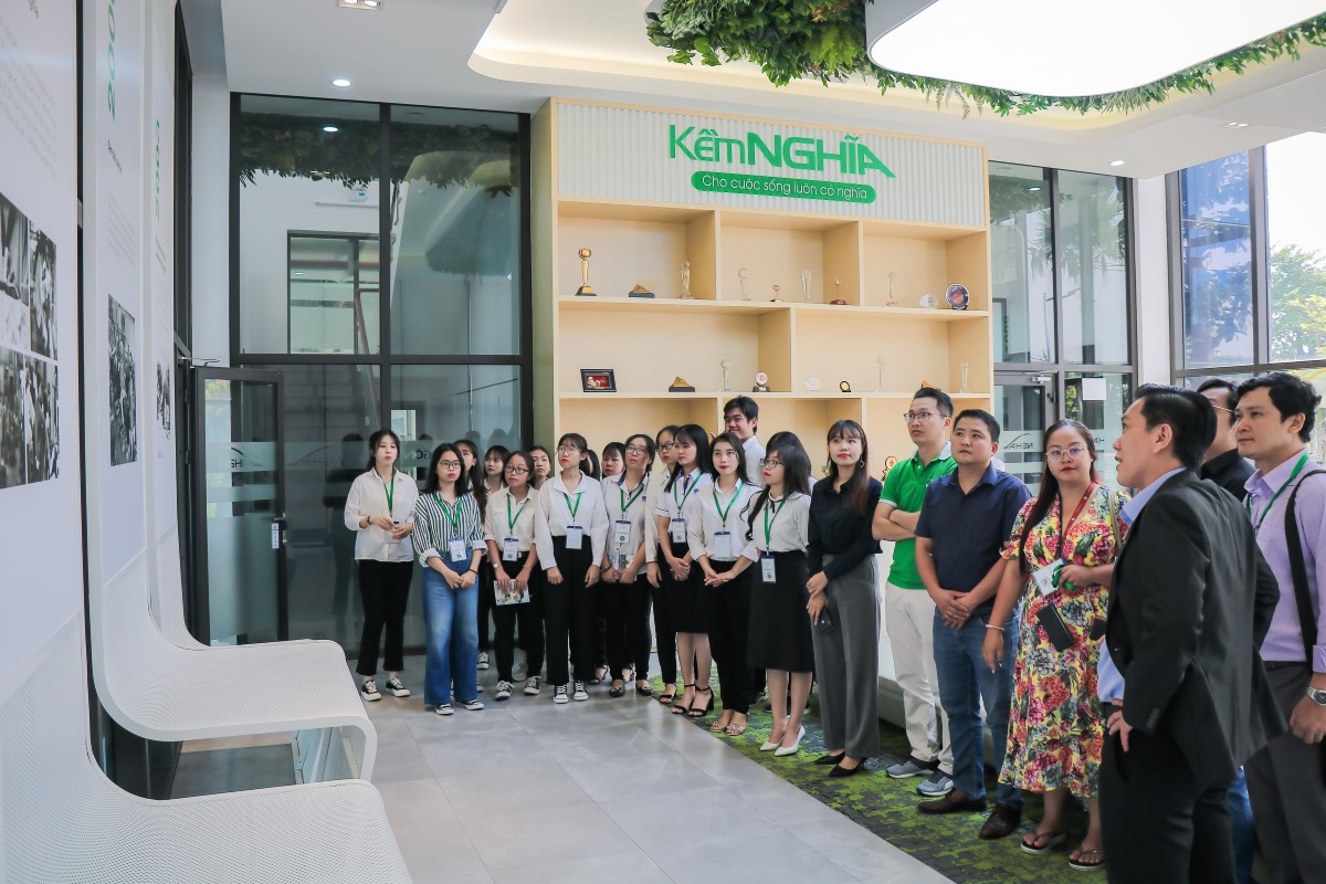 Trường Đại học Công nghiệp Thực phẩm TP.HCM hợp tác dự án THE ORIENTOR – Người Định Hướng nhằm đào tạo và kết nối sinh viên đến với các Doanh Nghiệp