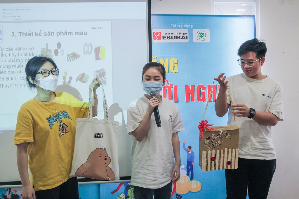 Kế hoạch Cuộc thi “Sinh viên nghiên cứu khoa học” Khoa Quản trị kinh doanh năm học 2021 - 2022