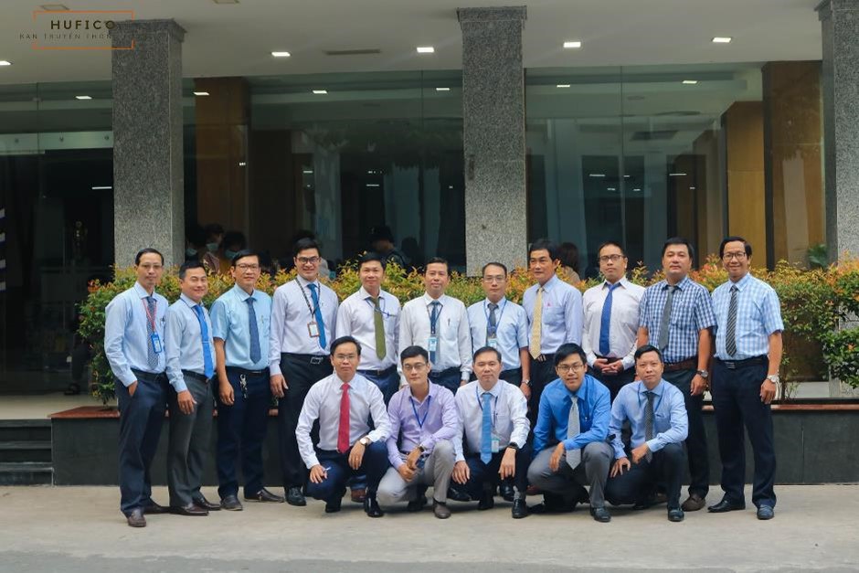 LỊCH SỬ HÌNH THÀNH VÀ PHÁT TRIỂN KHOA QUẢN TRỊ KINH DOANH