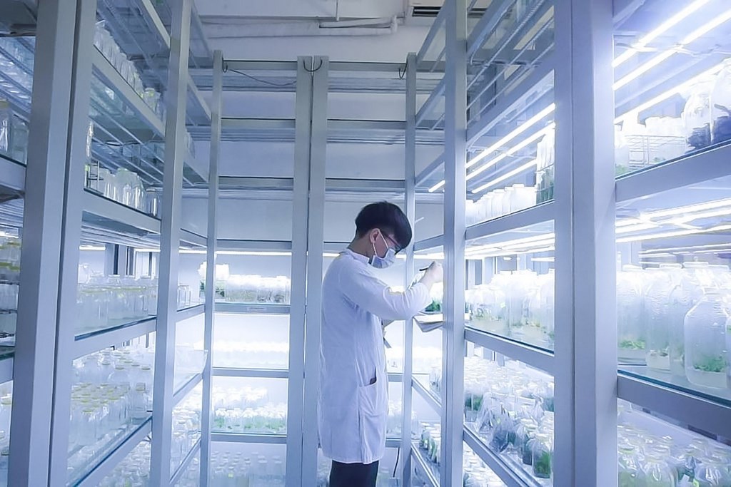  Practical Experiment Center